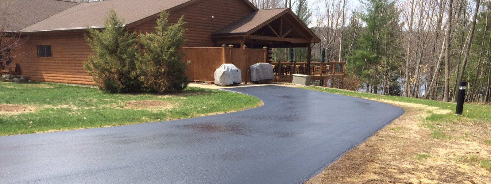 residential driveway sealcoating resurfacing manistee michigan